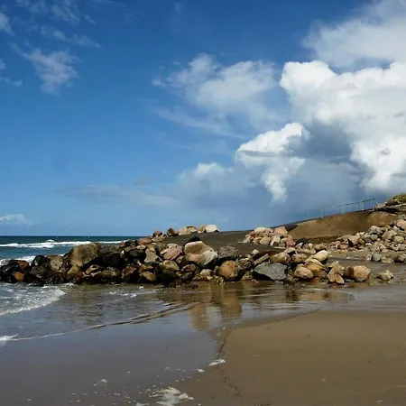 10 Person In Lokken-by Traum *