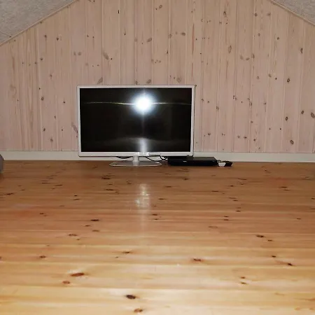 Four-bedroom In 26 Lokken